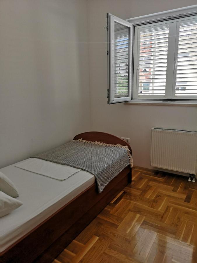 Apartment Seasun Макарска Екстериор снимка