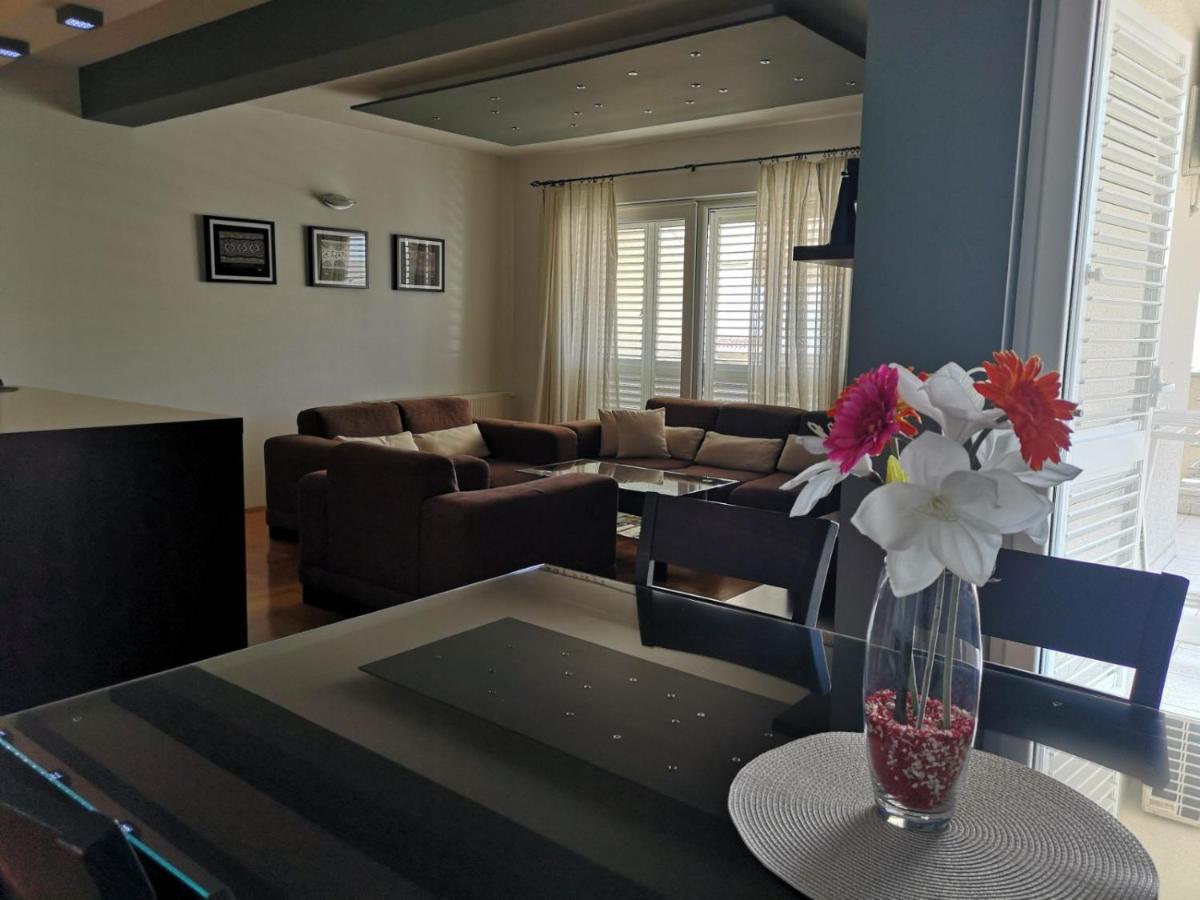 Apartment Seasun Макарска Екстериор снимка