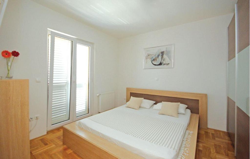 Apartment Seasun Макарска Екстериор снимка